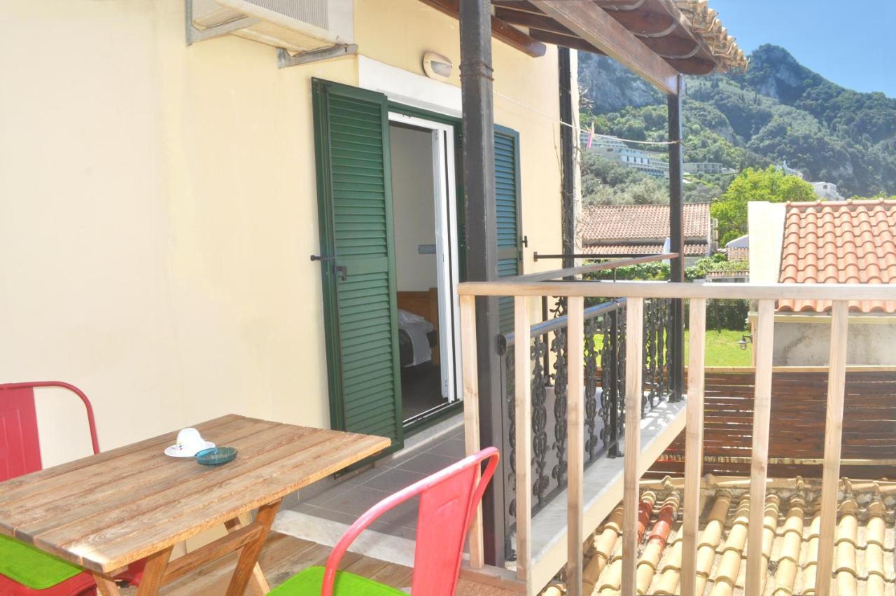 Holiday Studio Apartments Yannis On Agios Gordios Beach In Corfu Экстерьер фото