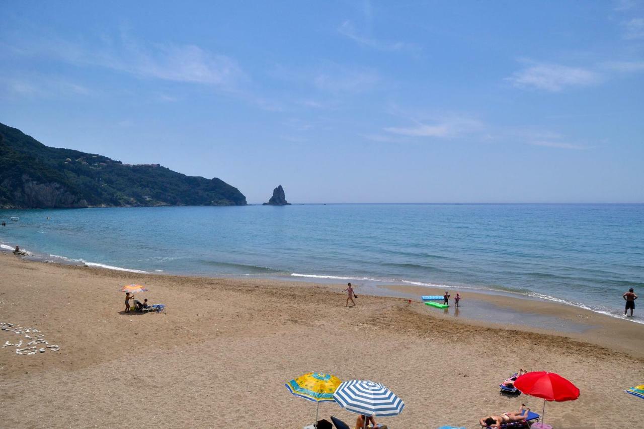 Holiday Studio Apartments Yannis On Agios Gordios Beach In Corfu Экстерьер фото
