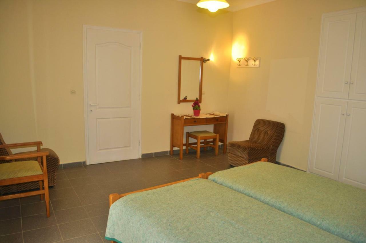 Holiday Studio Apartments Yannis On Agios Gordios Beach In Corfu Экстерьер фото